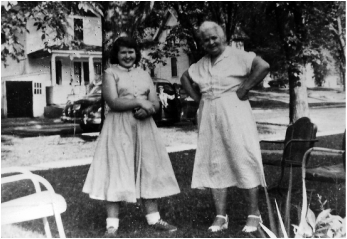 Grandma Ruby Brown and Marilyn